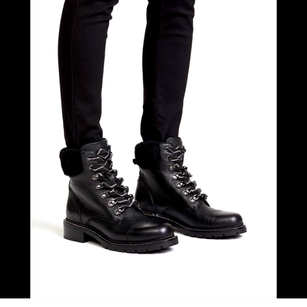 Frye Samantha boot